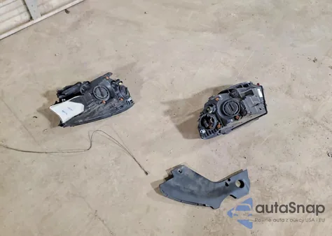 2019 Jeep Compass Latitude z USA, uszkodzony, nr VIN 3C4NJDBBXKT592683